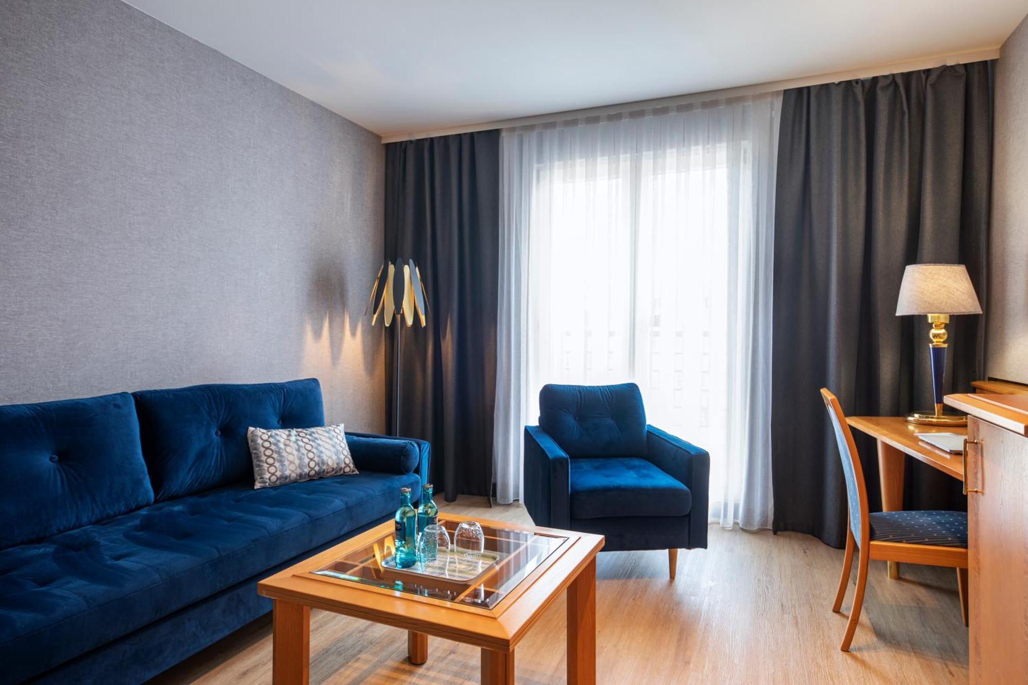 Achat Hotel Magdeburgo Esterno foto